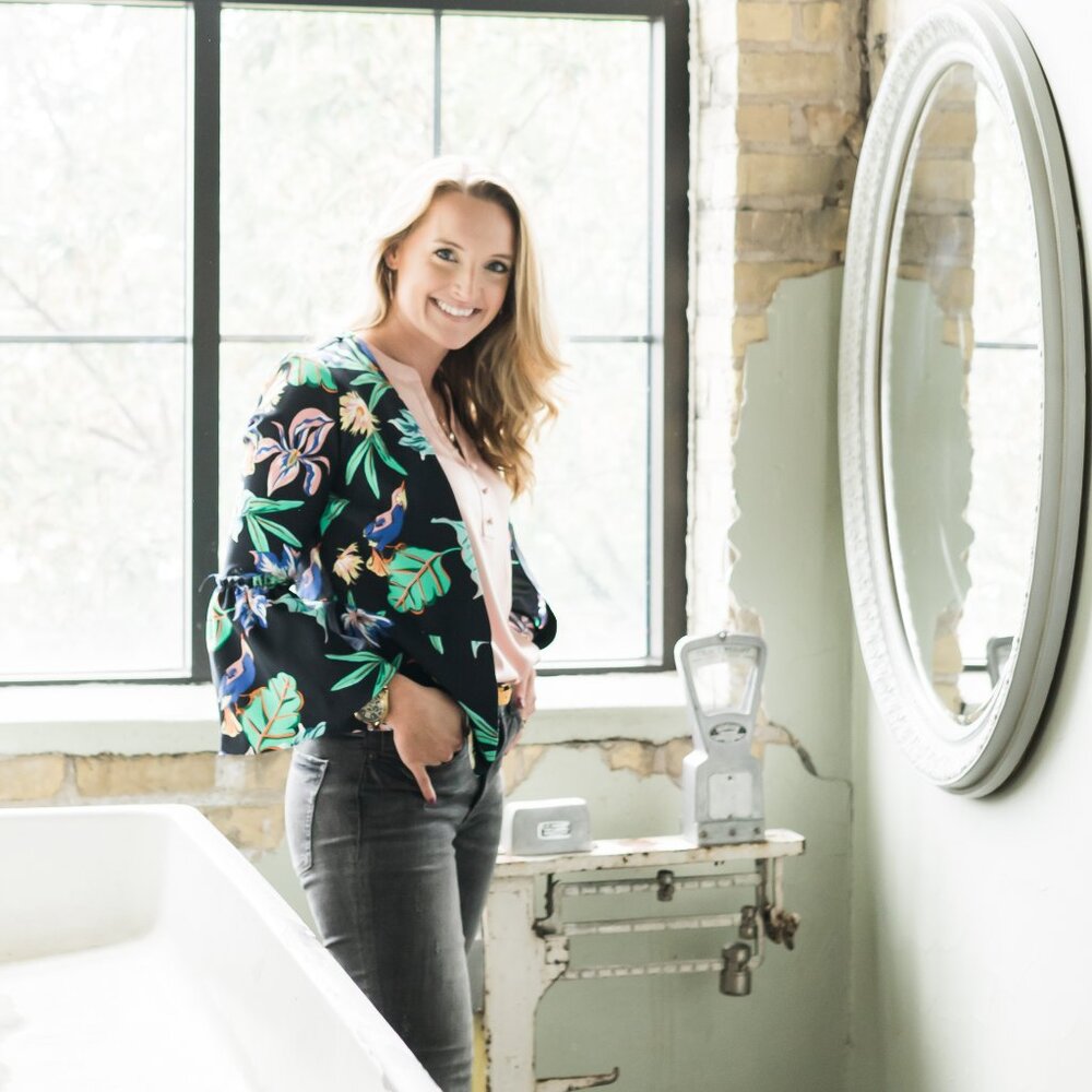 Meet your Posher, Annie
